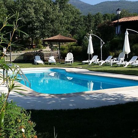 Apartamentos El Roble Valverde de la Vera Esterno foto