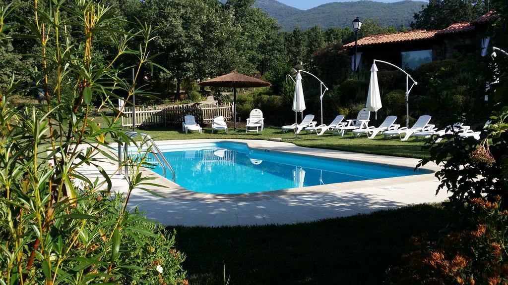 Apartamentos El Roble Valverde de la Vera Esterno foto