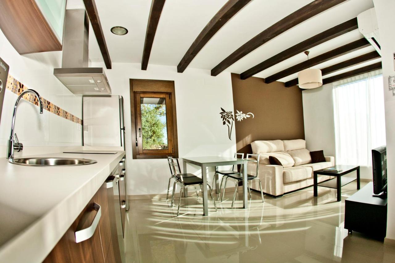Apartamentos El Roble Valverde de la Vera Esterno foto