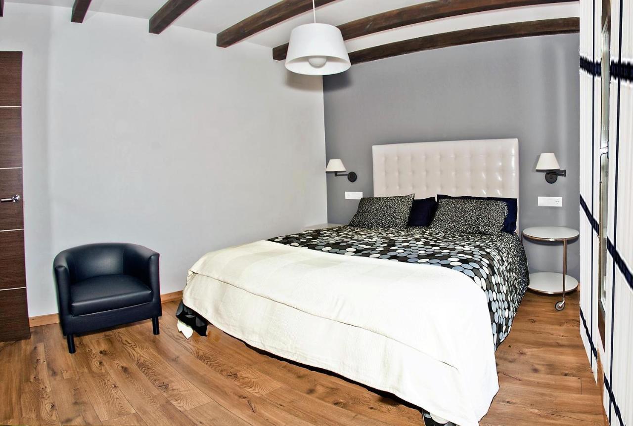 Apartamentos El Roble Valverde de la Vera Esterno foto